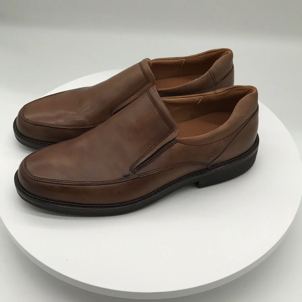 ECCO Mens Holton Apron Toe Slip On Loafer size 10 US
